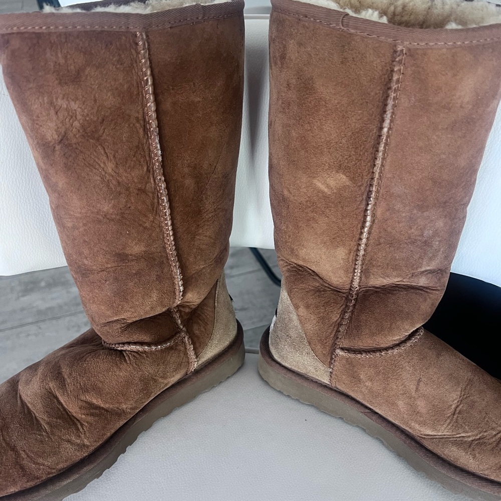 Uggs Classic tall Chestnut Suede Shearling Boots Womens 7 VGUC Tan - Picture 3 of 7